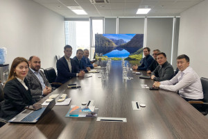 «АЗЫҚ-ТҮЛІК КОМПАНИЯСЫ» сауда желісі қазақстандық өндірушілерді бірлесіп қызмет атқаруға шақырады.