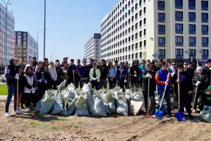 Сотрудники Экспортно-кредитного агентства Казахстана приняли участие в общегородском субботнике