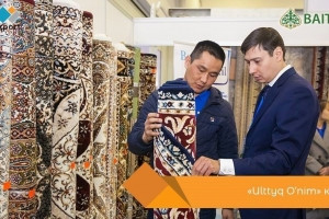 Бүгін «Даму» Кәсіпкерлікті дамыту қоры дәстүрлі түрде ұйымдастырған қазақстандық өндірушілердің «Ulttyq O’nim» көрмесінің шетінде «KazakhExport» АҚ Басқарма төрағасы Руслан Ысқақов KazakhExport-тан мемлекеттік қолдау алған экспорттаушылармен кездесті