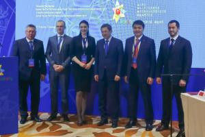 哈萨克出口公司代表参加哈中地区间合作论坛